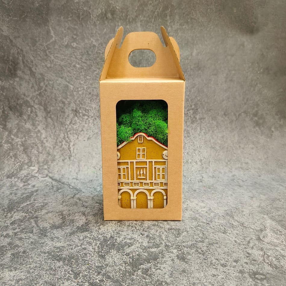 Domek z mchem w pudełku z okienkiem - obrazek 5